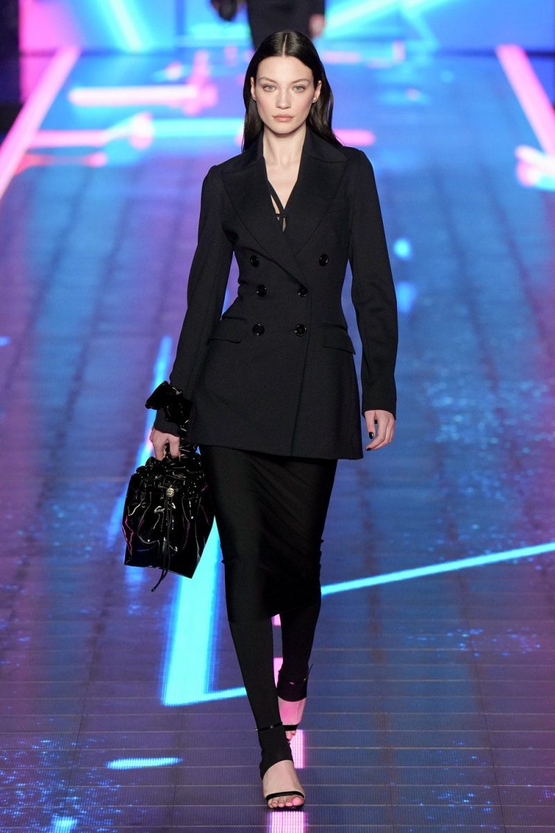 1312_carolina-bruma-show-dolce--gabbana-fw-2022