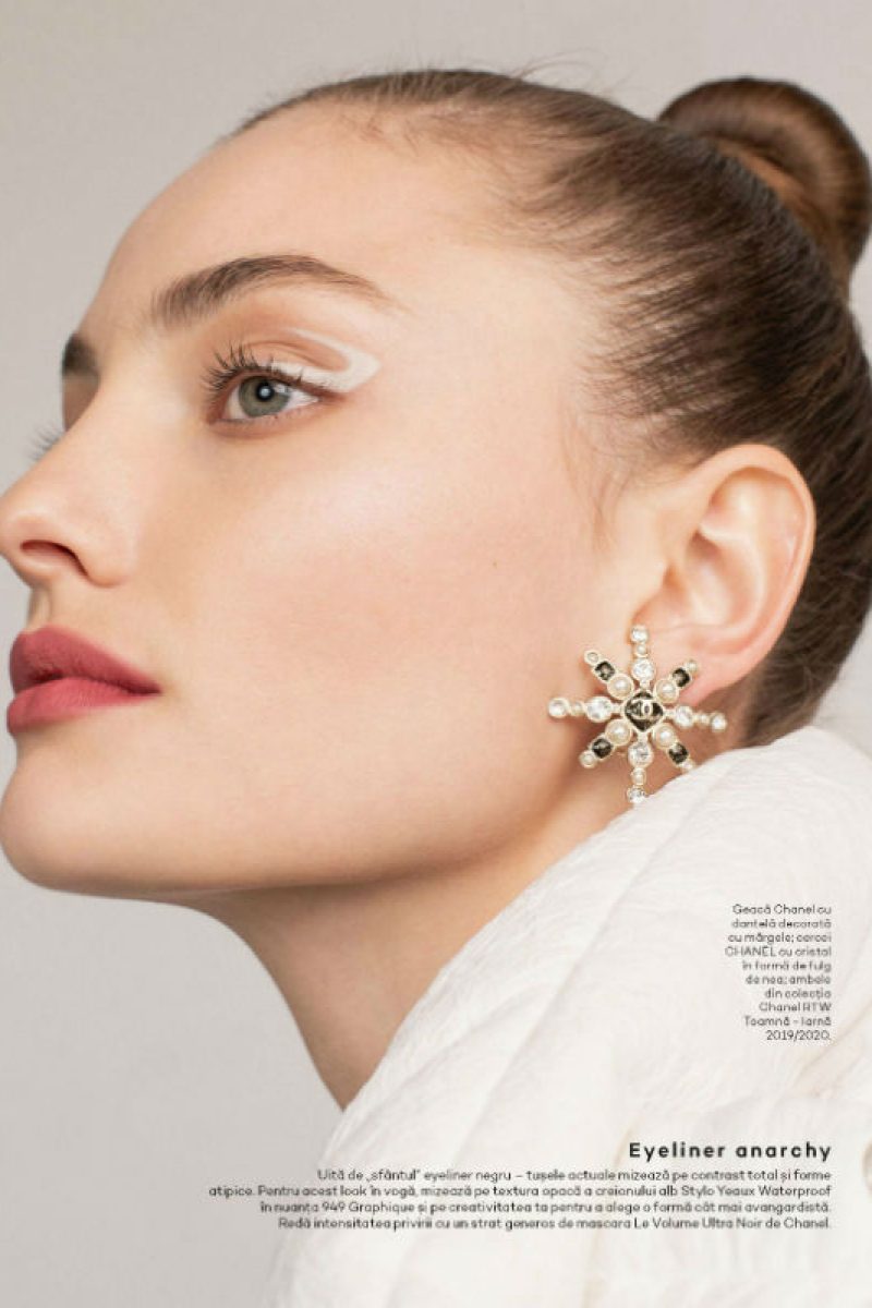 54_paula-cioltean-editorial-glamour-romania-december-2019-issue