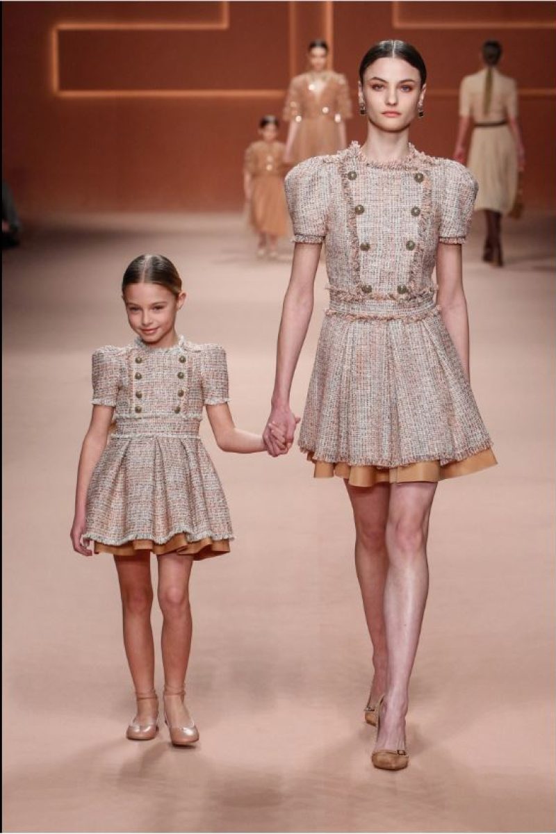 777_paula-cioltean-show-elisabetta-franchi-fw20-milan