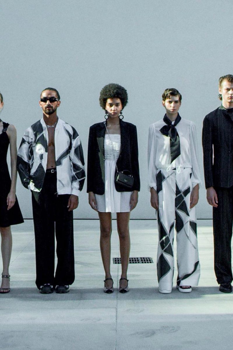 965_paula-cioltean-in-emporio-armani-ss21-campaign